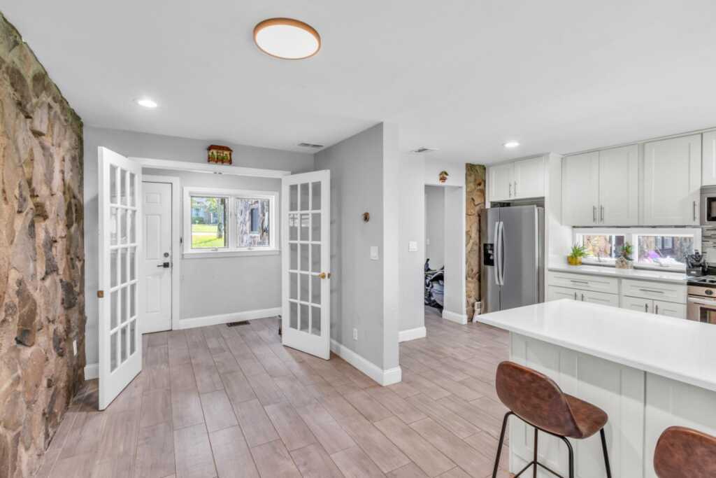 167 Grandview Avenue, Nanuet, NY 10954 - Photo 12 of 48