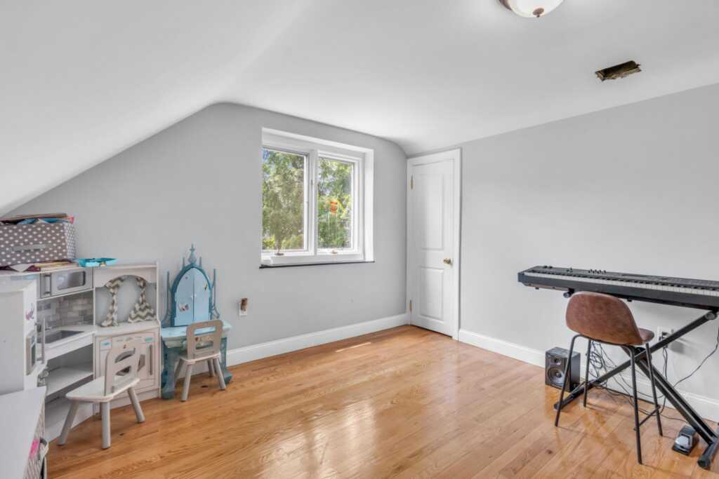 167 Grandview Avenue, Nanuet, NY 10954 - Photo 34 of 48