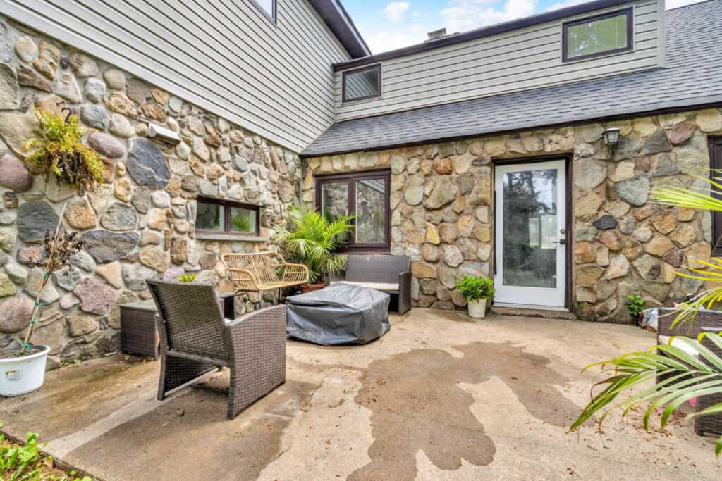 167 Grandview Avenue, Nanuet, NY 10954 - Photo 40 of 48
