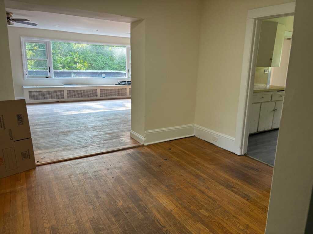 270 Highland Avenue, Pearl River, NY 10965 - Photo 7 of 26