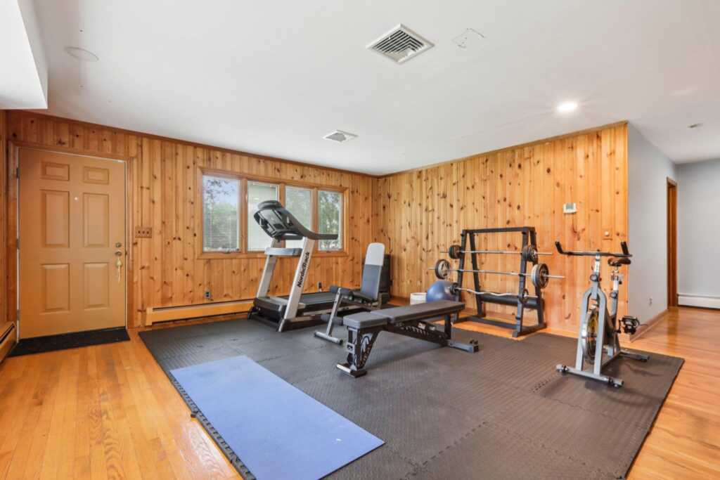 28 Nob Hill Road, New City, NY 10956 - Photo 23 of 49