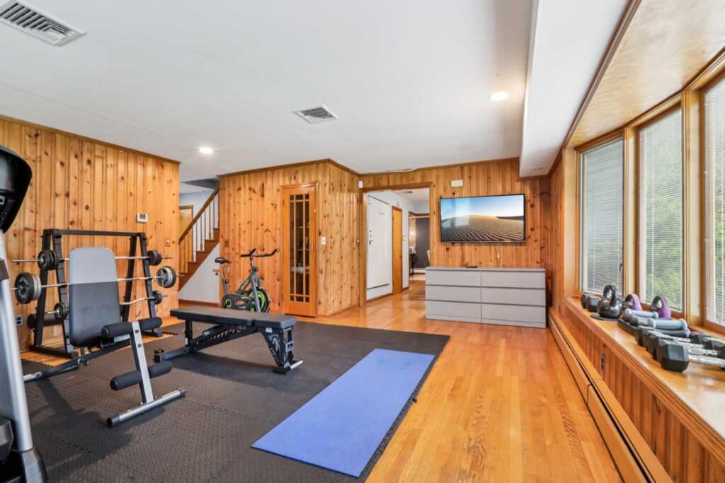 28 Nob Hill Road, New City, NY 10956 - Photo 24 of 49