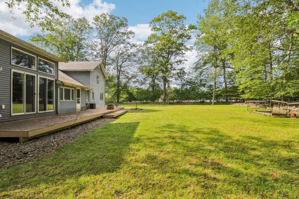 28 Nob Hill Road, New City, NY 10956 - Photo 41 of 49