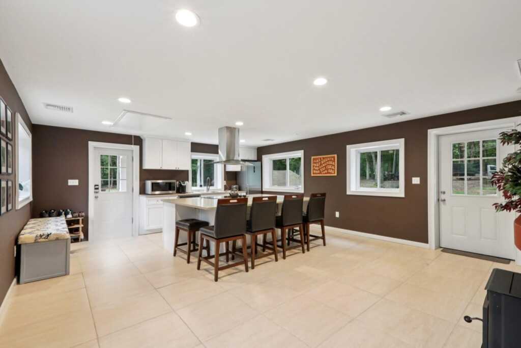 160 Mountain Road, New City, NY 10956 - Photo 14 of 44