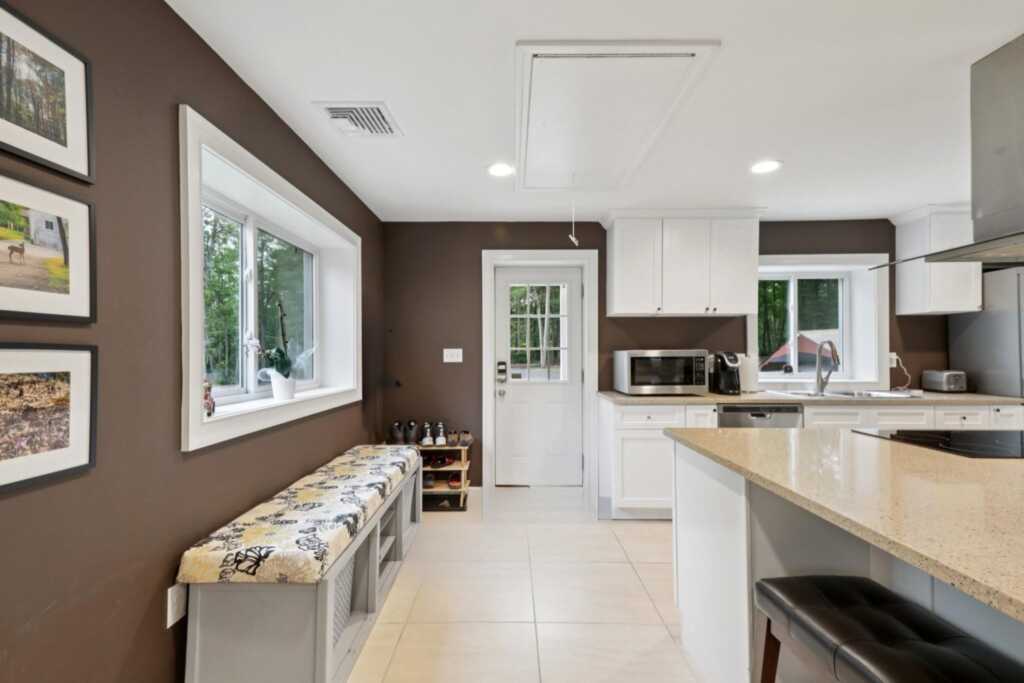 160 Mountain Road, New City, NY 10956 - Photo 17 of 44