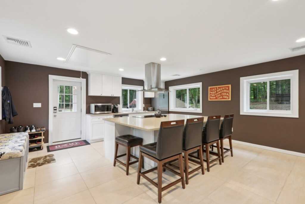 160 Mountain Road, New City, NY 10956 - Photo 18 of 44