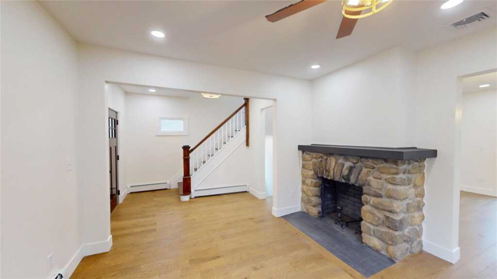 250 Cedar Hill Avenue, Nyack, NY 10960 - Photo 10 of 32