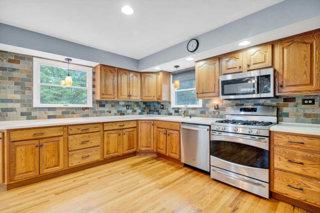 40 Pine Street, New City, NY 10956 - Photo 11 of 48