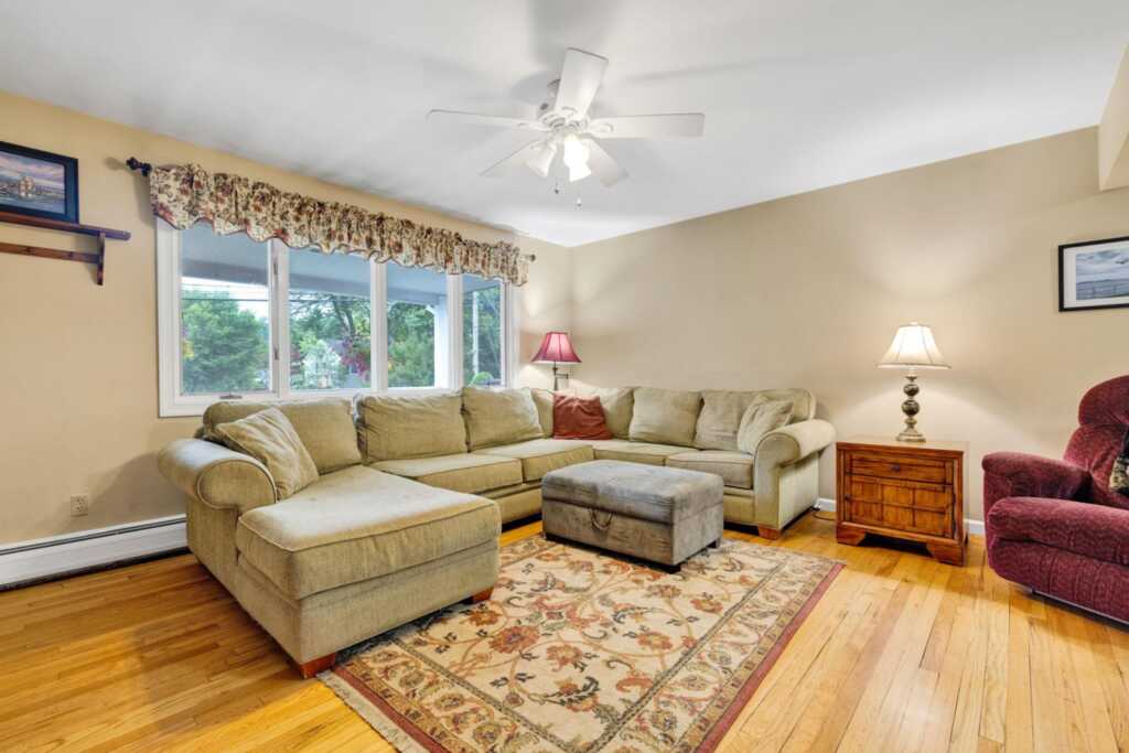 40 Pine Street, New City, NY 10956 - Photo 5 of 48