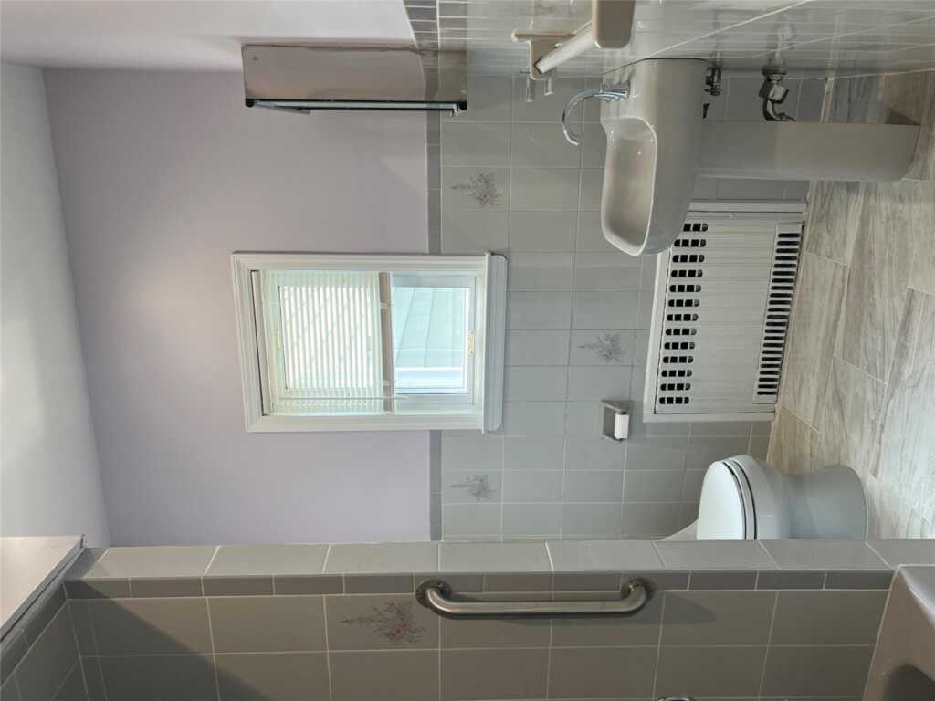 7 Alpha Place, Unit #First floor, New Rochelle, NY 10805 - Photo 11 of 16