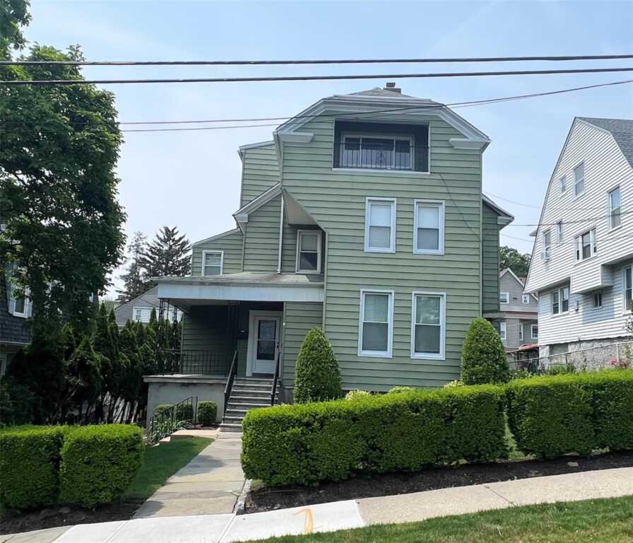 7 Alpha Place, Unit #First floor, New Rochelle, NY 10805 - Photo 2 of 16