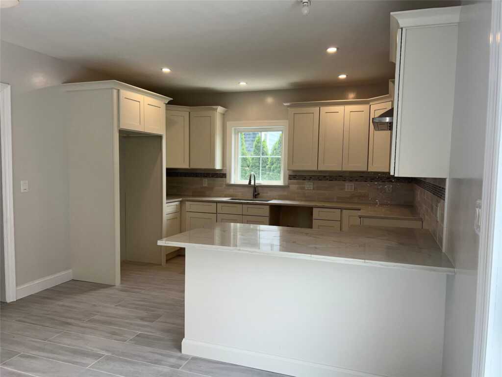 7 Alpha Place, Unit #First floor, New Rochelle, NY 10805 - Photo 4 of 16