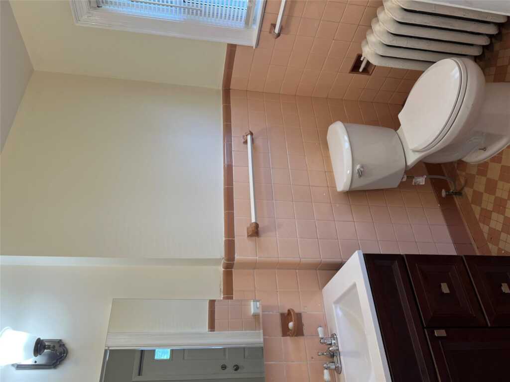 7 Alpha Place, Unit #First floor, New Rochelle, NY 10805 - Photo 9 of 16
