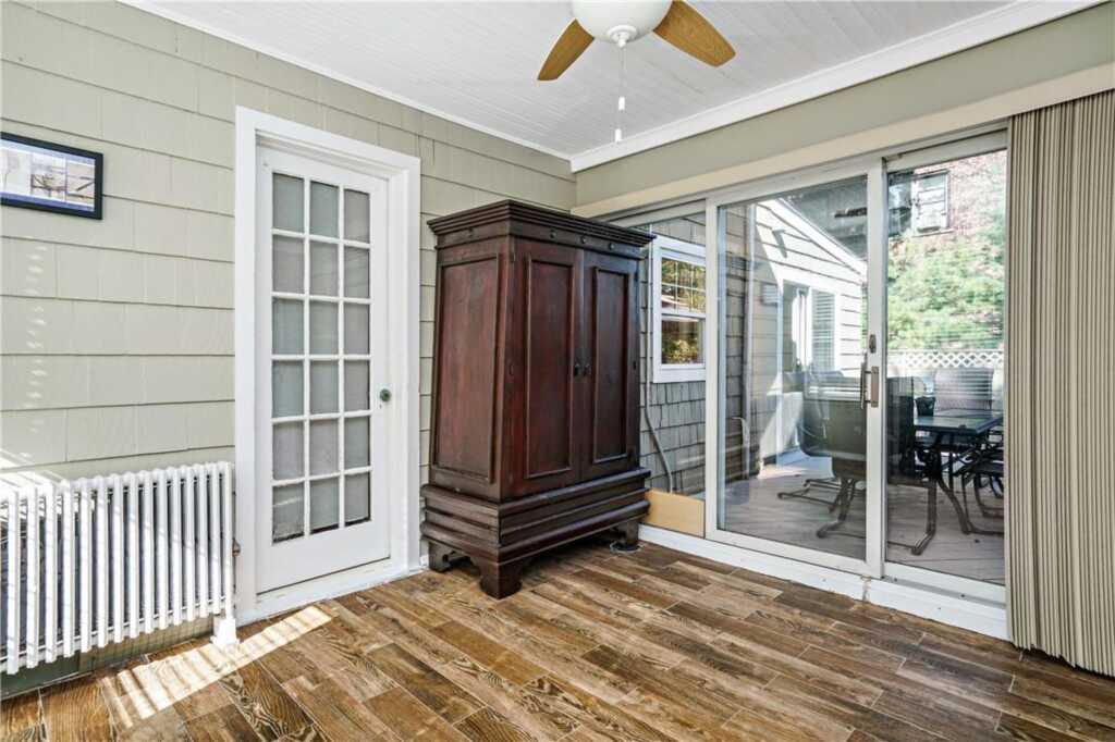 437 Carroll Avenue, Rye, NY 10543 - Photo 7 of 24