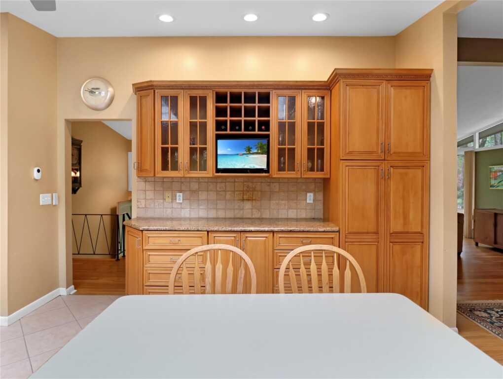2 Hedge Row, New City, NY 10956 - Photo 16 of 46