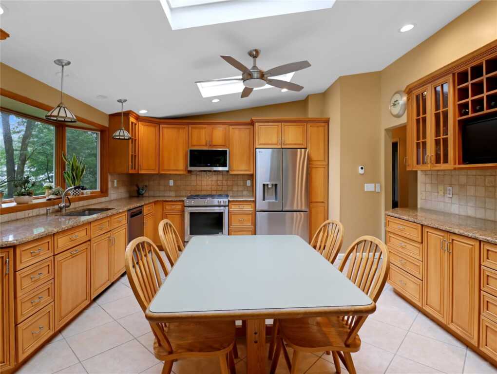 2 Hedge Row, New City, NY 10956 - Photo 19 of 46