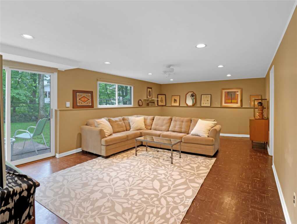 2 Hedge Row, New City, NY 10956 - Photo 33 of 46