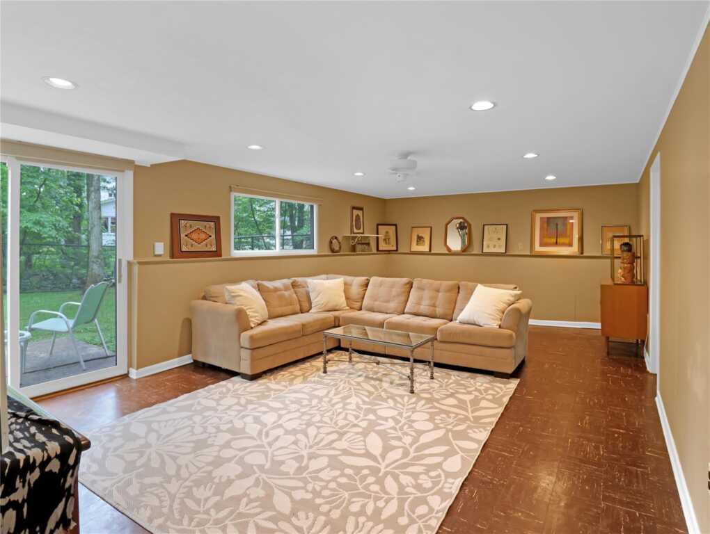 2 Hedge Row, New City, NY 10956 - Photo 34 of 46