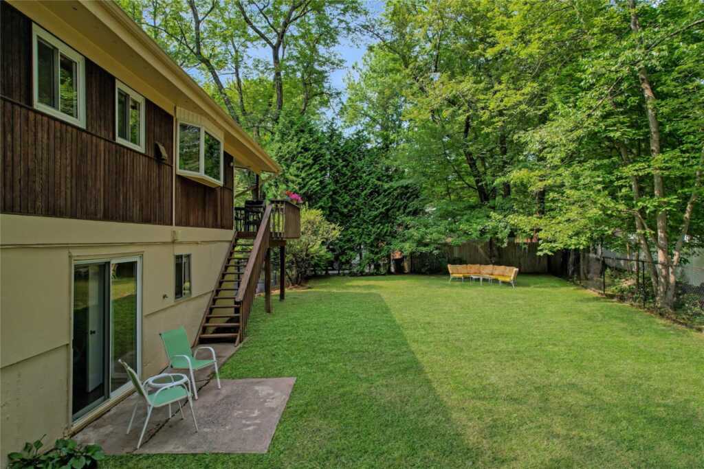 2 Hedge Row, New City, NY 10956 - Photo 45 of 46
