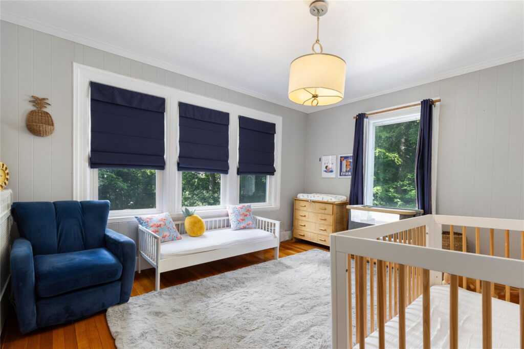 121 Overlook Circle, New Rochelle, NY 10804 - Photo 20 of 35
