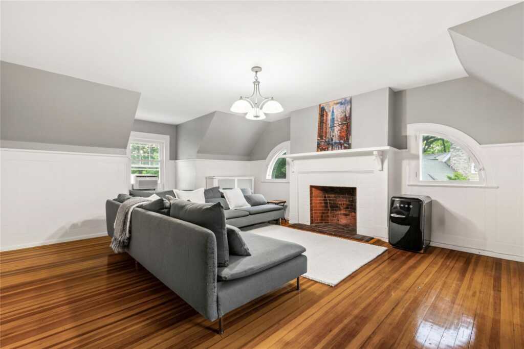 121 Overlook Circle, New Rochelle, NY 10804 - Photo 24 of 35