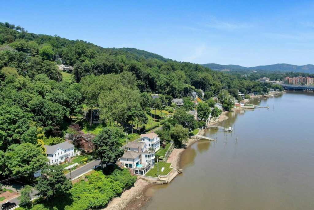 115 River Road, Nyack, NY 10960 - Photo 2 of 47