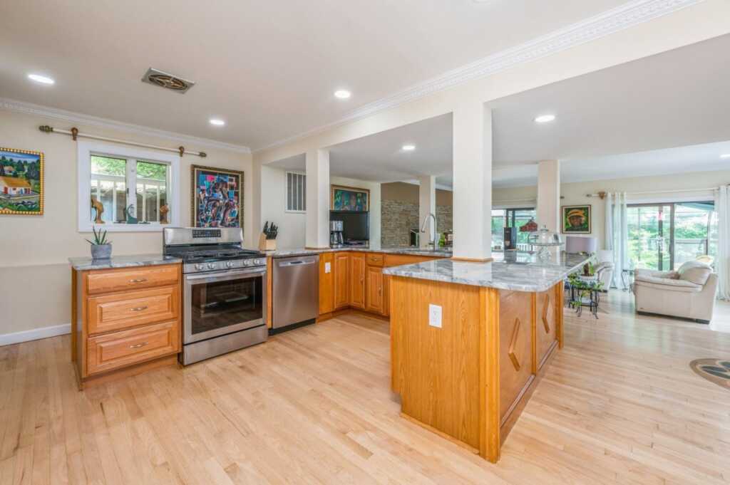 908 Route 9W, Nyack, NY 10960 - Photo 15 of 45