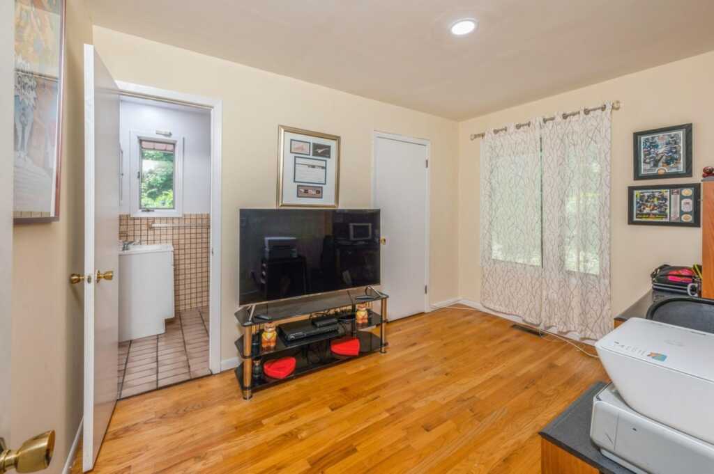 908 Route 9W, Nyack, NY 10960 - Photo 30 of 45