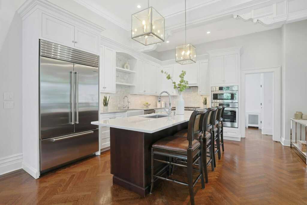 15 Calton Lane, New Rochelle, NY 10804 - Photo 11 of 36