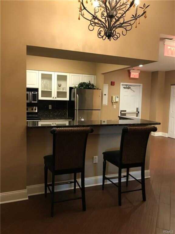 100 New Roc City Place, Unit #408, New Rochelle, NY 10801 - Photo 10 of 22