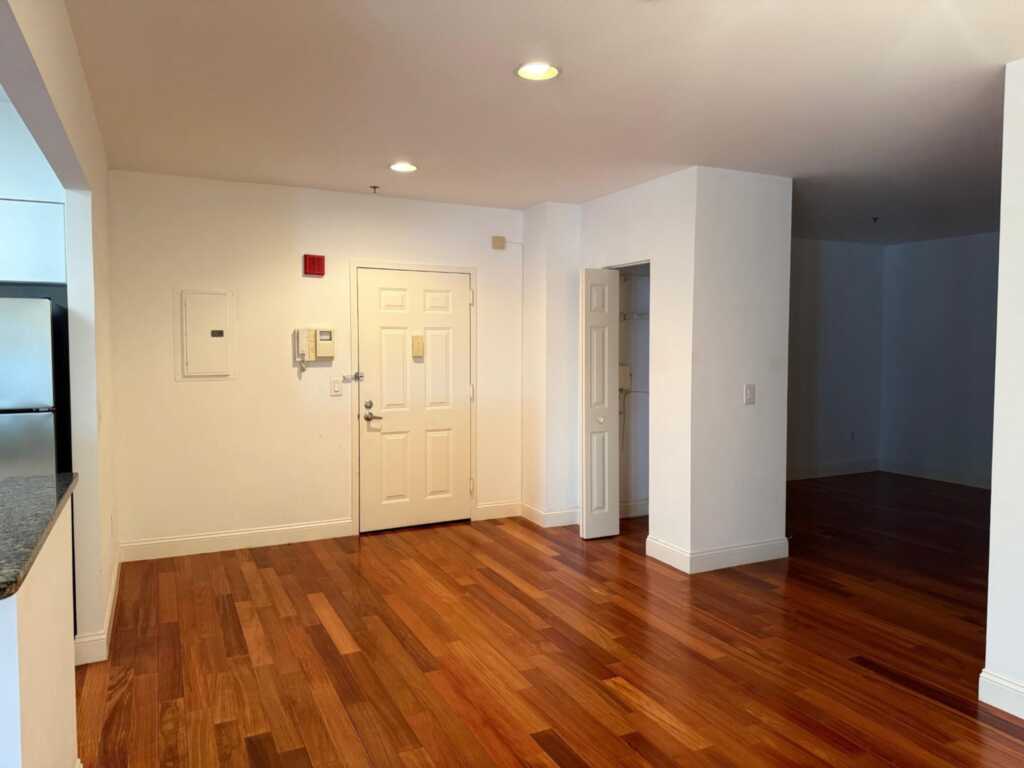 100 New Roc City Place, Unit #408, New Rochelle, NY 10801 - Photo 11 of 22