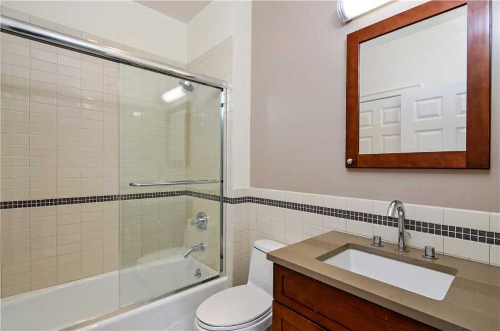 30 Elm Place, Unit #4B, Rye, NY 10580 - Photo 9 of 13