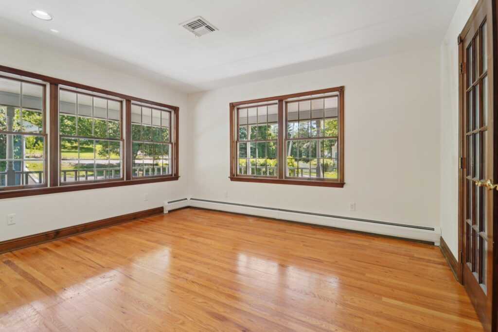 159 Martin Place, Pearl River, NY 10965 - Photo 20 of 50