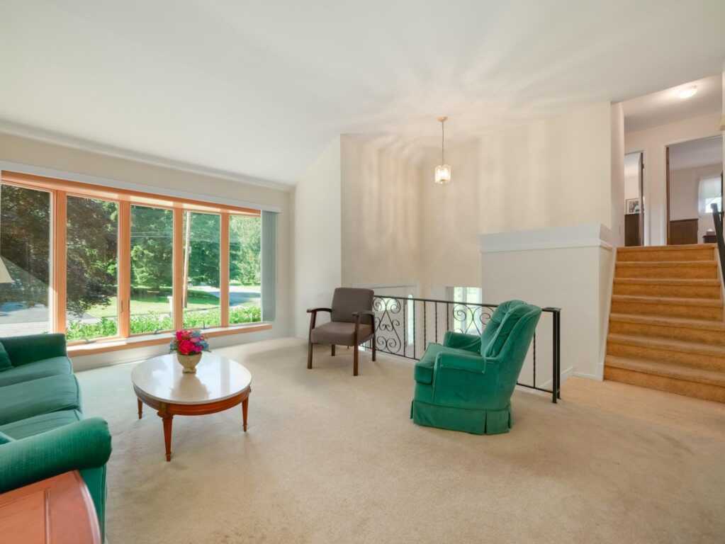 34 Crambrook Road, New City, NY 10956 - Photo 2 of 27