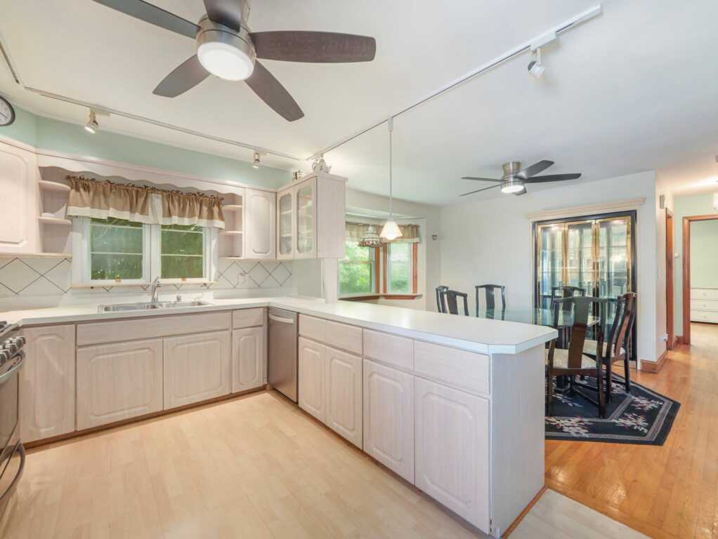 19 Orchard Street, Nanuet, NY 10954 - Photo 5 of 27