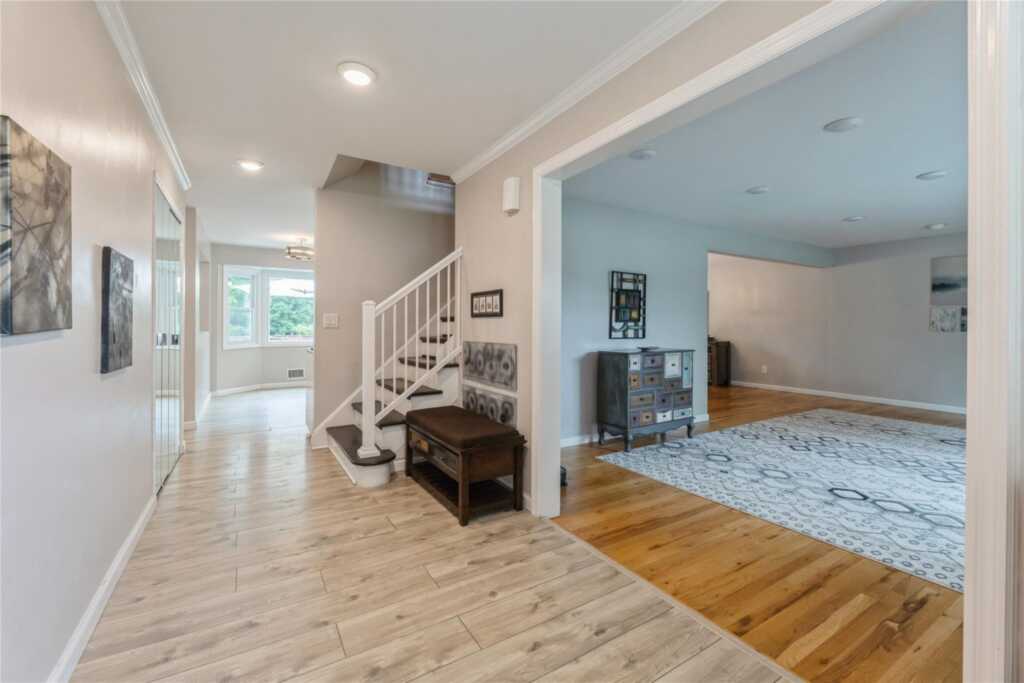 19 Christie Drive, New City, NY 10956 - Photo 13 of 44