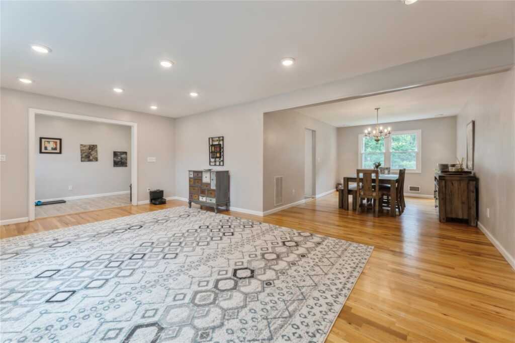 19 Christie Drive, New City, NY 10956 - Photo 17 of 44