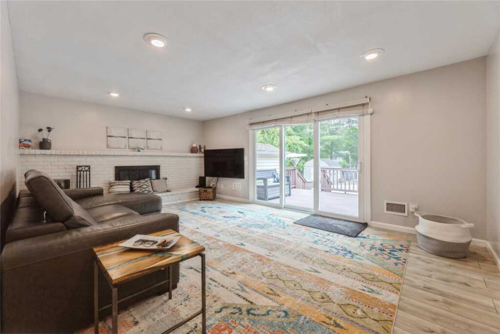 19 Christie Drive, New City, NY 10956 - Photo 19 of 44