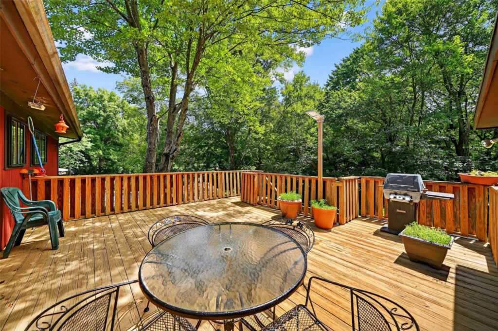 27 Maiden Lane, New City, NY 10956 - Photo 35 of 47