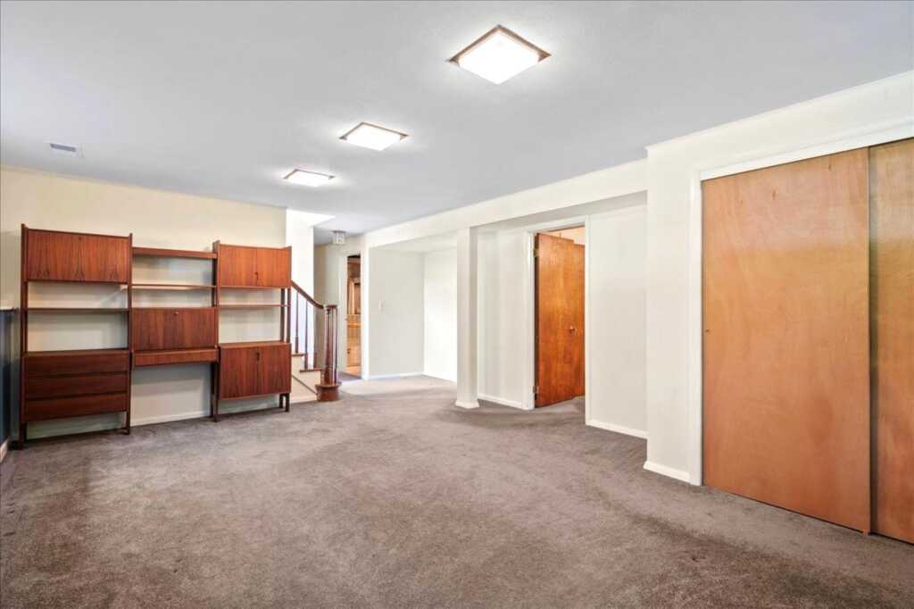 205 Radcliff Drive, Nyack, NY 10960 - Photo 24 of 33
