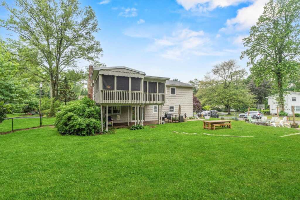 23 Old Brick Road, New City, NY 10956 - Photo 39 of 47