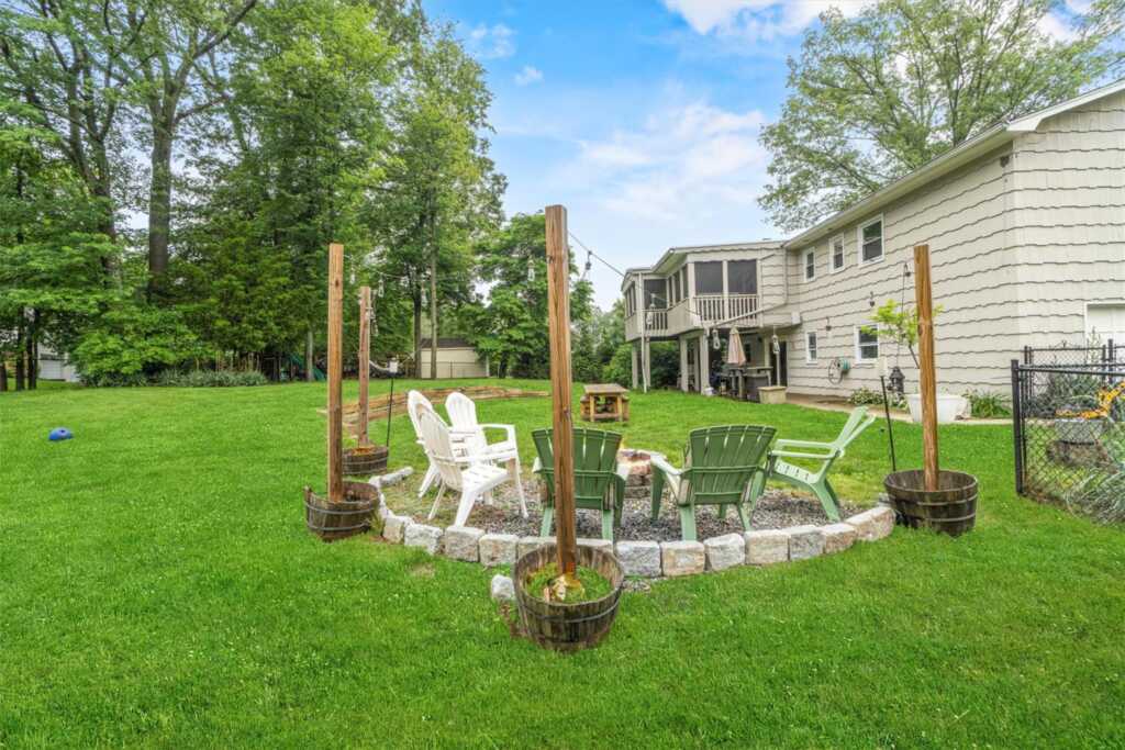 23 Old Brick Road, New City, NY 10956 - Photo 41 of 47