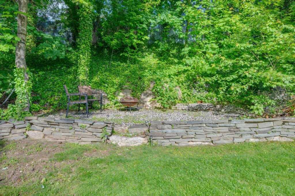 71 Harlan Drive, New Rochelle, NY 10804 - Photo 29 of 36