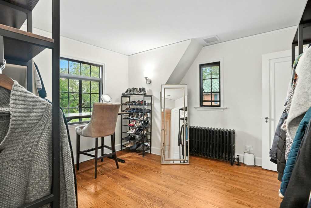 276 Overlook Road, New Rochelle, NY 10804 - Photo 27 of 42
