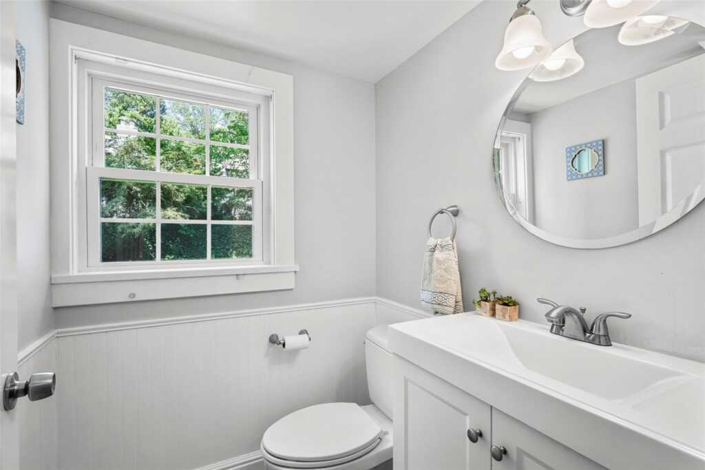 44 Kingsbury Road, New Rochelle, NY 10804 - Photo 18 of 40