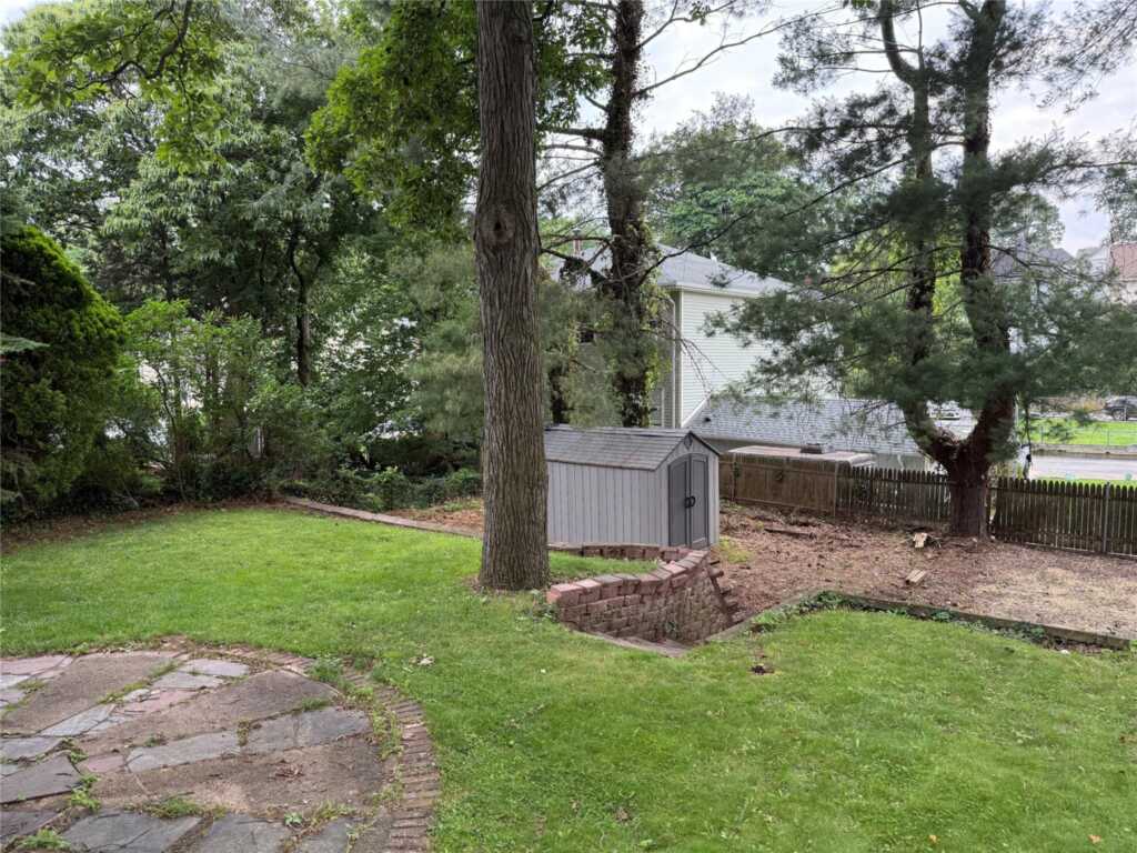 20 Congress Street, New Rochelle, NY 10801 - Photo 23 of 29