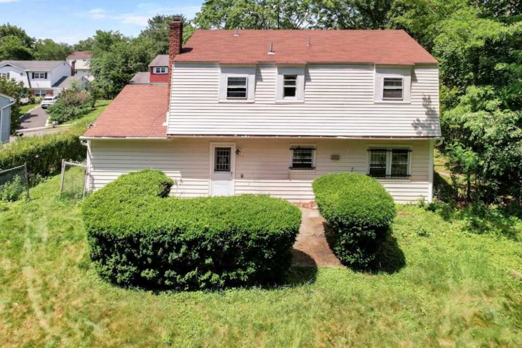 3 Valley Drive, Nanuet, NY 10954