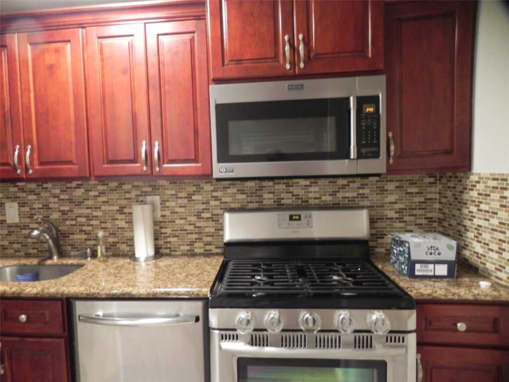 1250 North Avenue, Unit #110, New Rochelle, NY 10804 - Photo 10 of 28