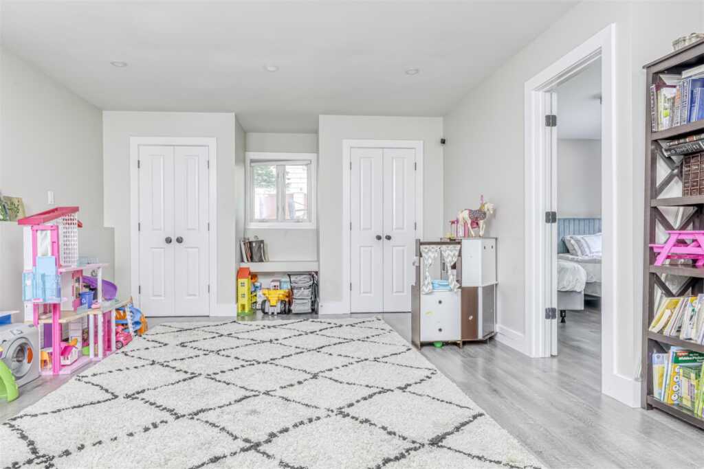 17 Onderdonk Road, Suffern, NY 10901 - Photo 21 of 26
