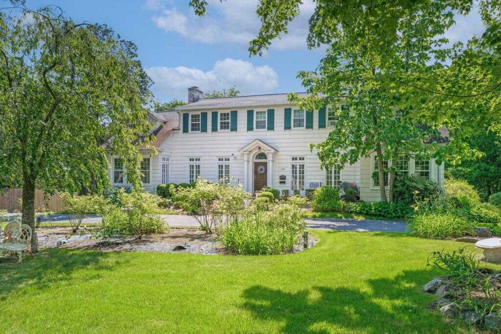 1146 North Avenue, New Rochelle, NY 10804